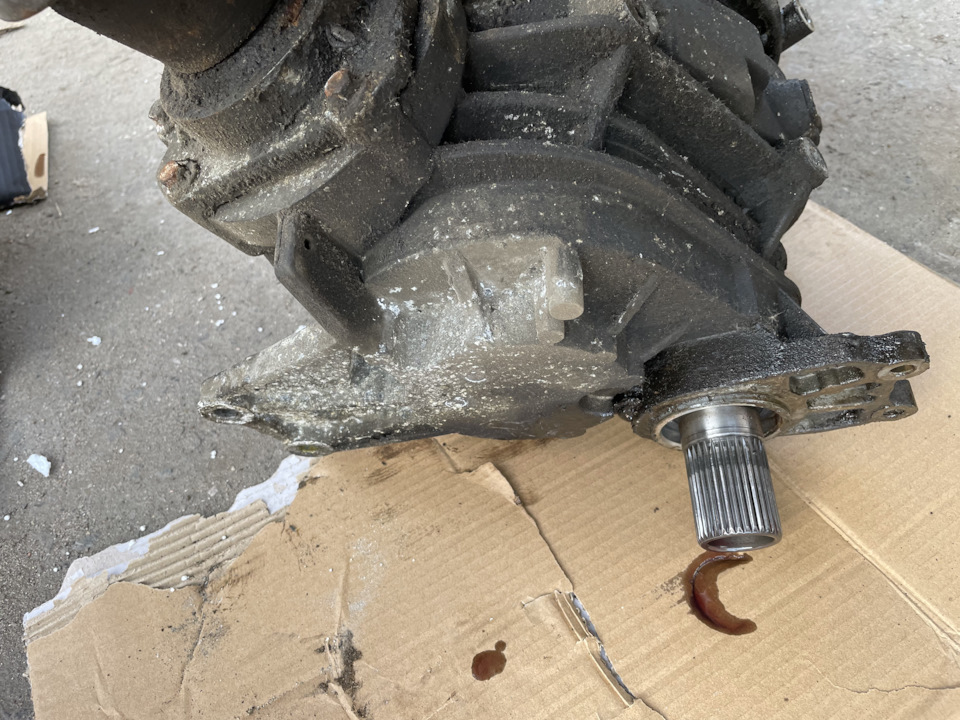 16. Снятие раздатки — Chrysler Pacifica (1G), 3,5 л, 2004 года | своими ...