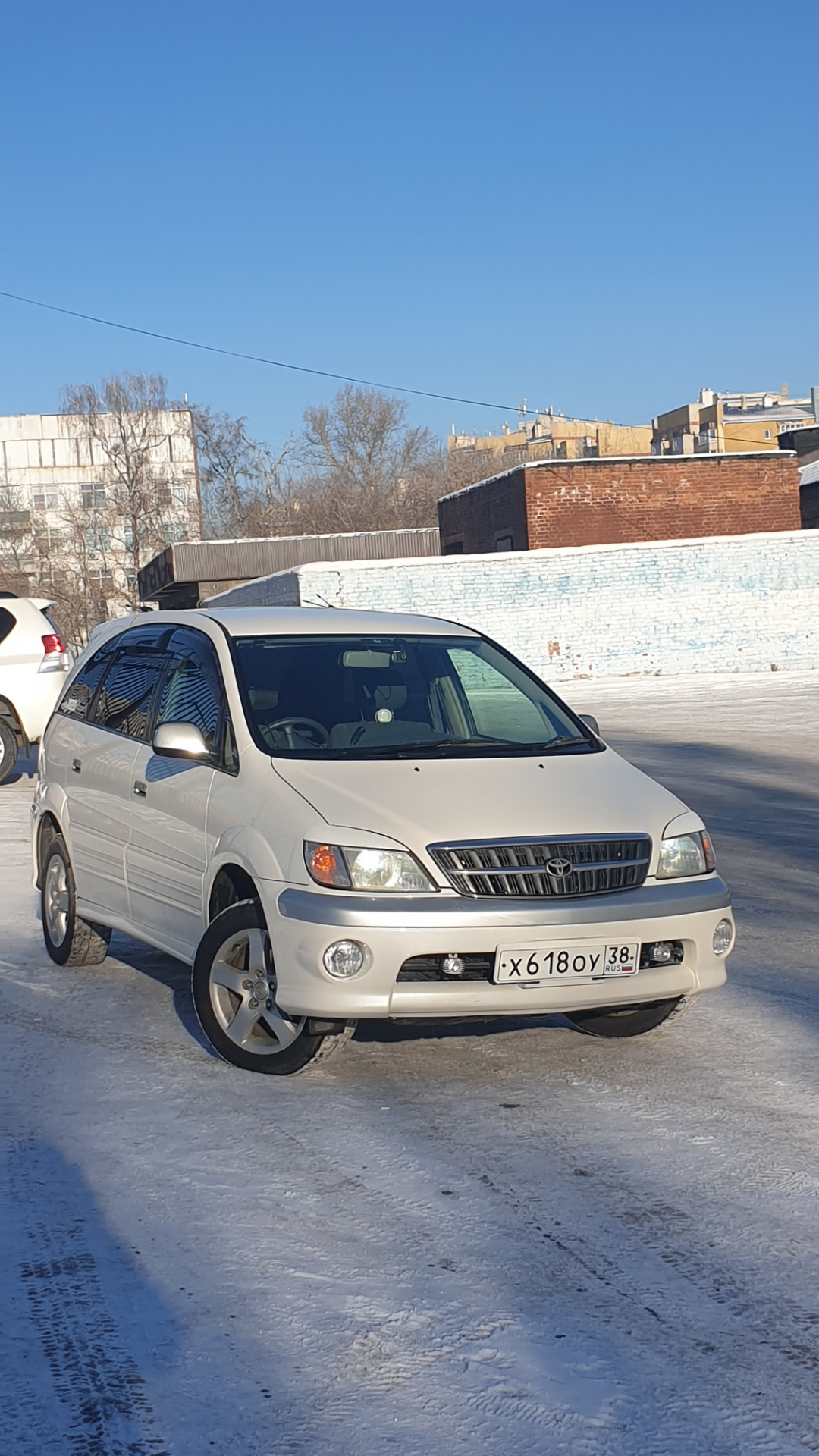 Дром свободный. Тойота Надежда. Тойота Надежда 98 года сколько местная машина. Тойота Надя фото передач. Тойота Надя купить в Иркутске.