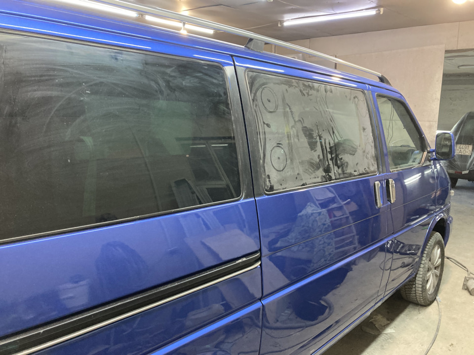 Фото в бортжурнале Volkswagen Multivan (T4)
