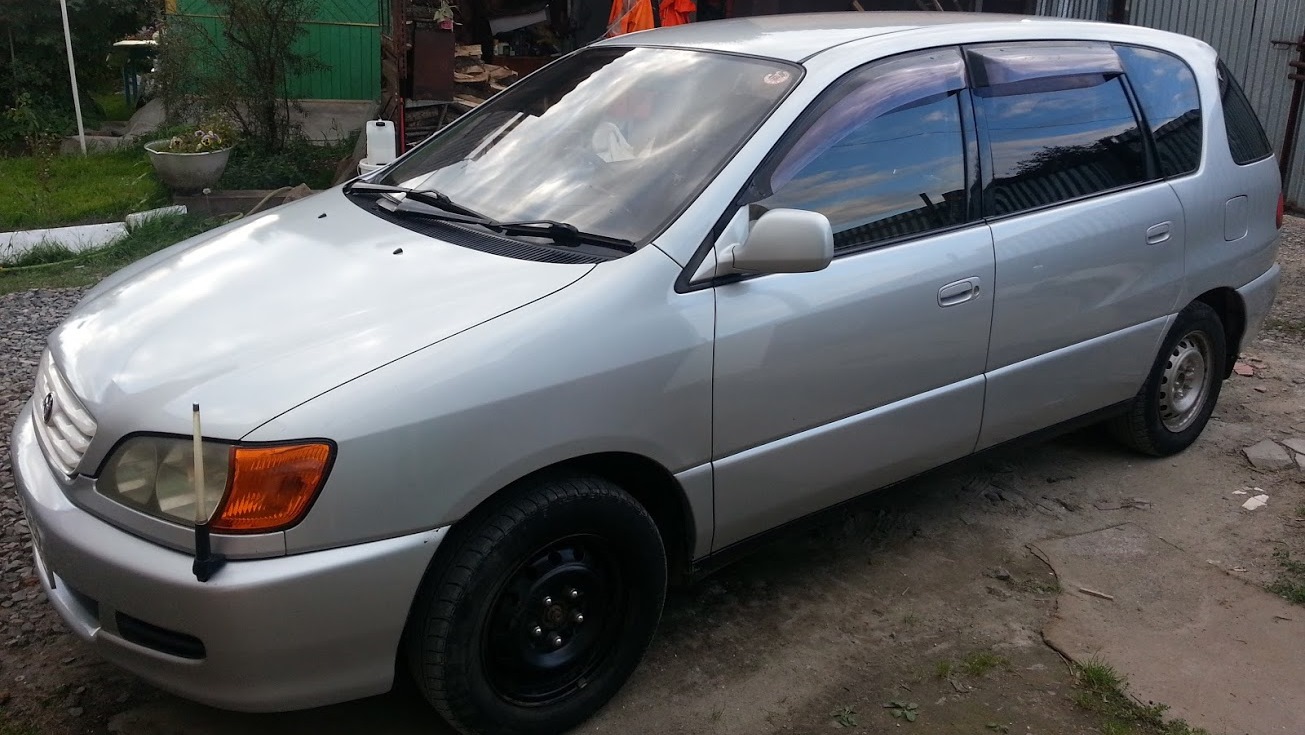 Toyota Ipsum (10) 2.0 бензиновый 1998 | на DRIVE2