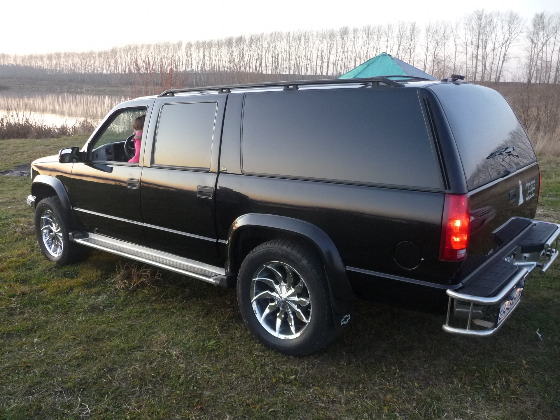 Chevrolet Suburban 800