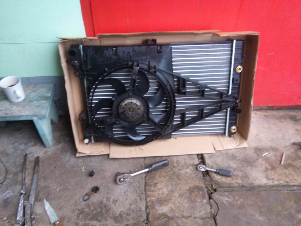 Замена радиатора — DRIVE2