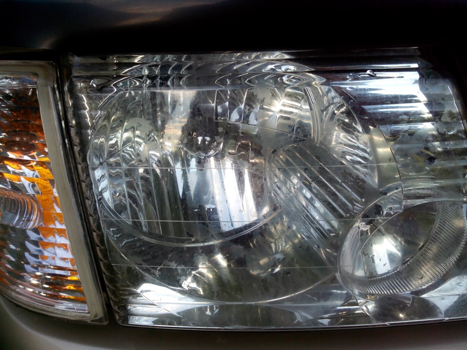 Номер 6. Полировка фар зубной пастой — Ford Explorer (3G), 4,6 л, 2005 ...