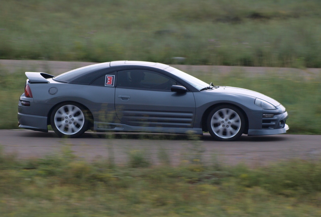 Mitsubishi Eclipse 2010