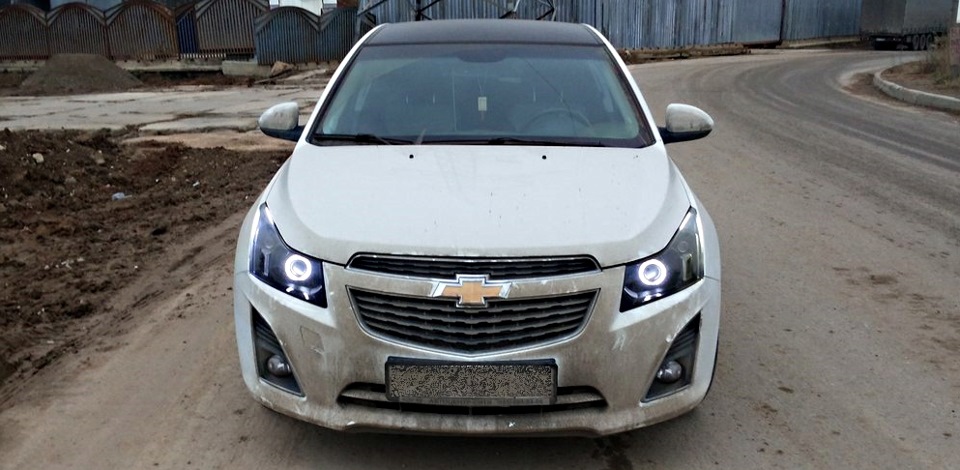 Chevrolet Cruze ксенон в ПТФ