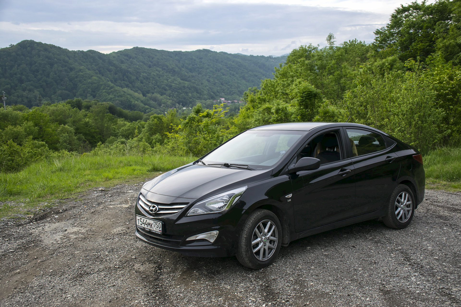 Сочи. Поездка на башню Ахун и Орлиные скалы — Hyundai Solaris, 1,6 л, 2014  года | путешествие | DRIVE2