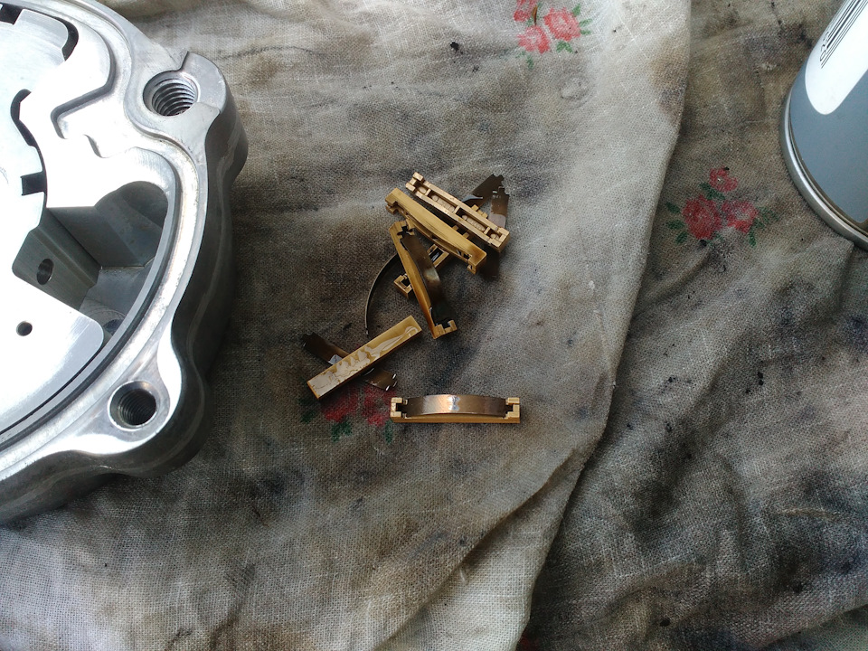 Отмытая муфта и пружинки, все 6 одинаковые — Subaru Forester (SG)