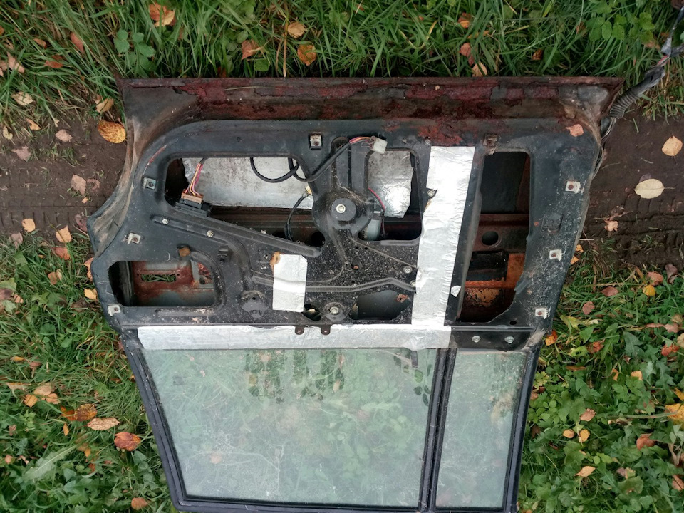 Новая vs Старая — Москвич Князь Владимир, 3 л, 1999 года | запчасти ...