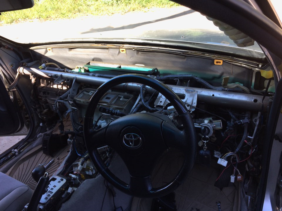 Как снять панель марк 2 Правильная установка монитора в Mark 2 jzx110 - Toyota Mark II (110), 2 л, 2001 