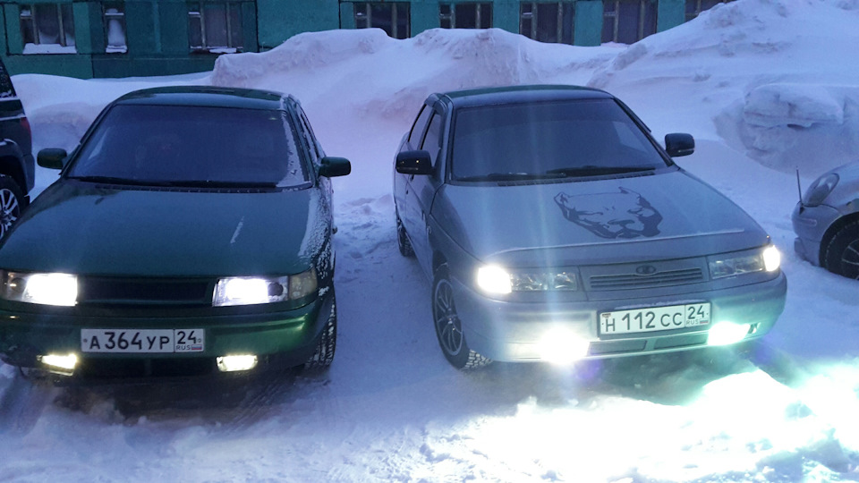 Семейнные фото) — Lada 21102, 1,5 л, 2000 года | встреча | DRIVE2