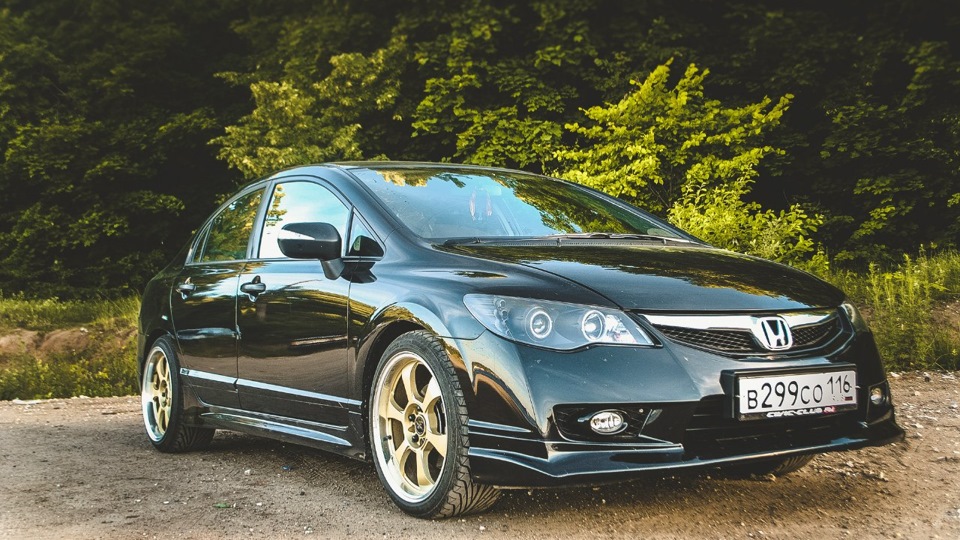 Honda Civic 4D (8G) 1.8 бензиновый 2010 | на DRIVE2