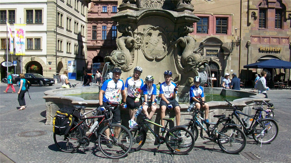 aa712d6s 960 для чего нужны полозья в багажнике прадо 150