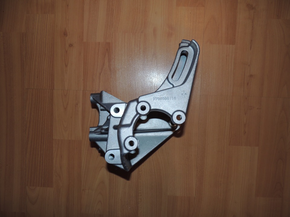 кронштейн гидроусилителя мерседес ml w163. кронштейн насоса гур 2705-3407208-20 подвижный. кронштейн насоса гур 2190. кронштейн гура логан 2 1. кронштейн двигателя змз 402.