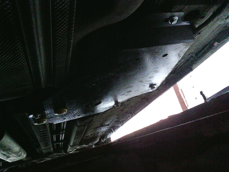 Защита топливных трубок — Opel Astra J, 1,6 л, 2011 года | тюнинг | DRIVE2