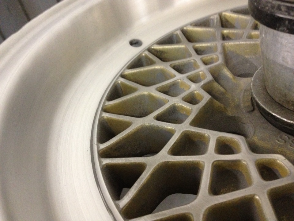 Полировка диска BBS — Volkswagen Golf Mk6, 1,4 л, 2009 года | своими ...