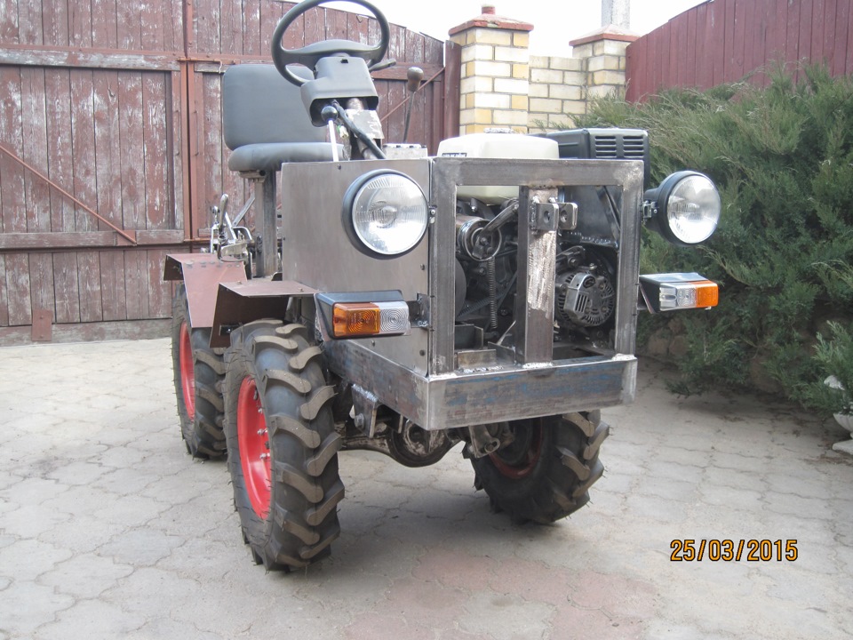 Мини трактор 4x4 переломка