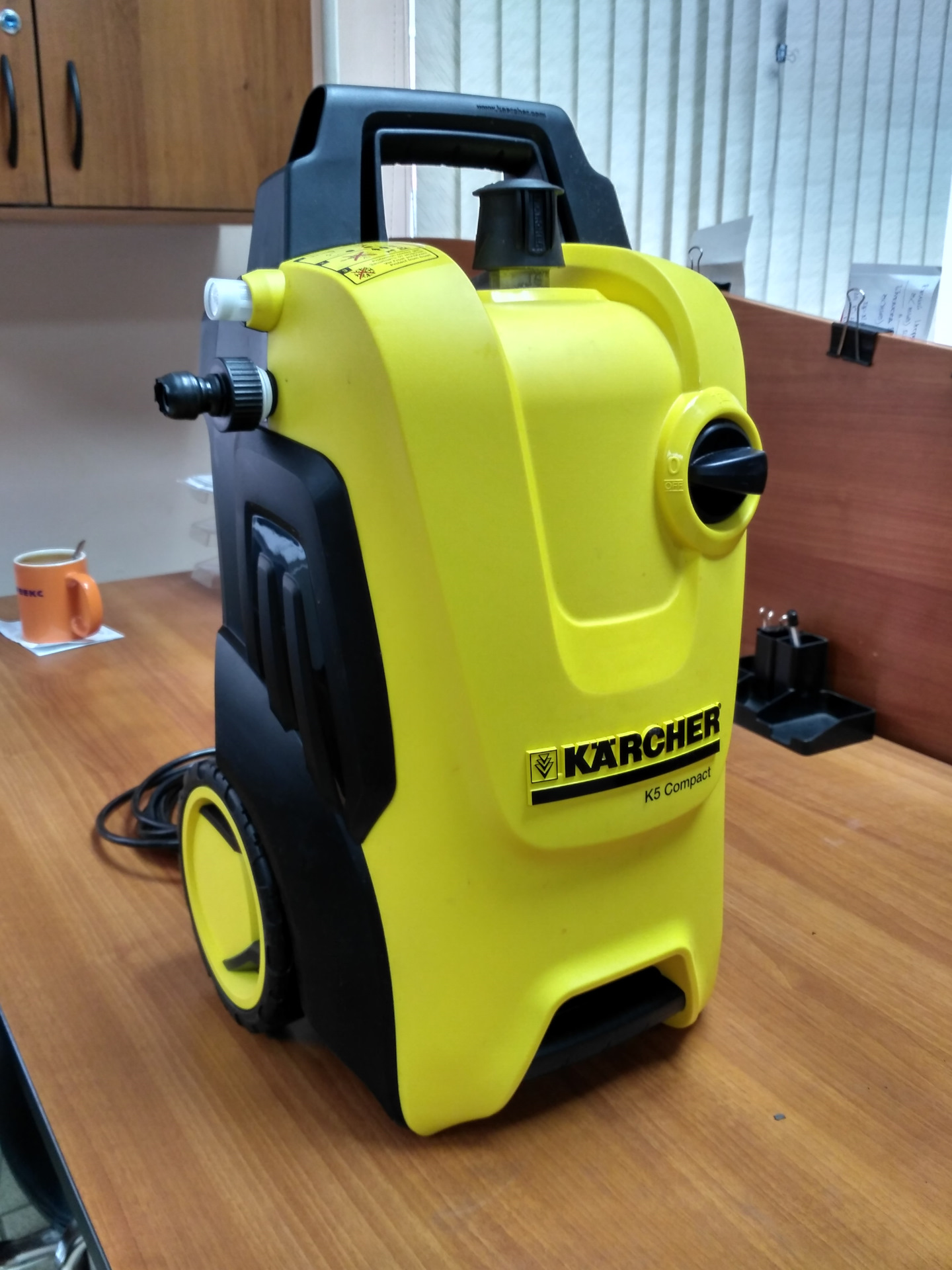 Минимойка karcher k 5 compact. Karcher k5 Compact 2012. Керхер 520w. Karcher 520m. Мойка высокого давления Karcher k 5 Compact FJ 6 Set (набор пеногенератор+химия).