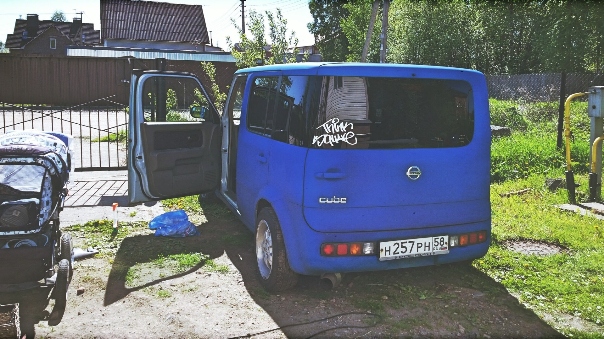 Nissan Cube II 1.4 бензиновый 2003 | Синий пластидип на DRIVE2