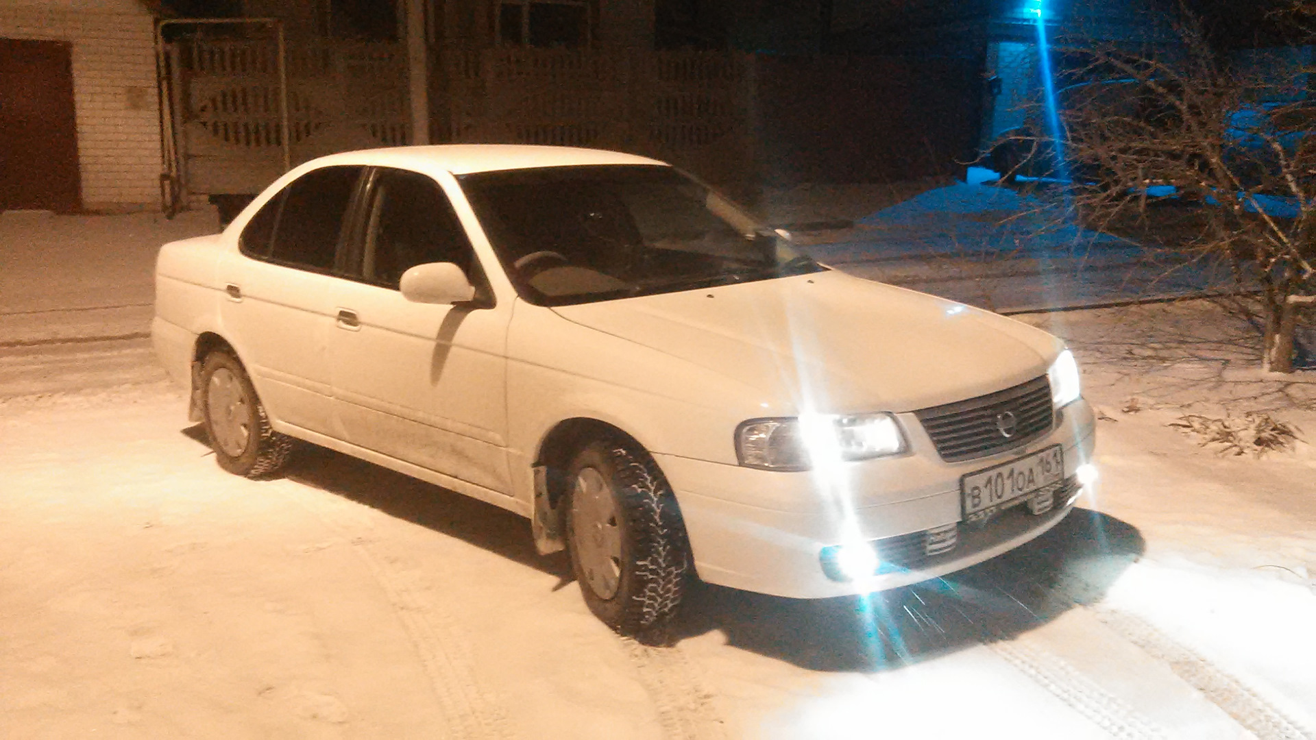 Ниссан санни 2002 г. Ниссан Санни 2002 года. Nissan Sunny 2002. Ниссан Санни 2002. Ниссан Санни 2002 фото.