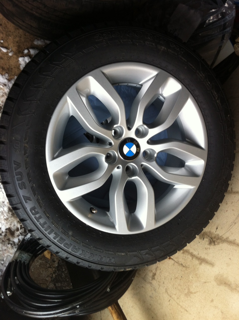 Зимняя резина — BMW X3 (F25), 3 л, 2011 года | шины | DRIVE2