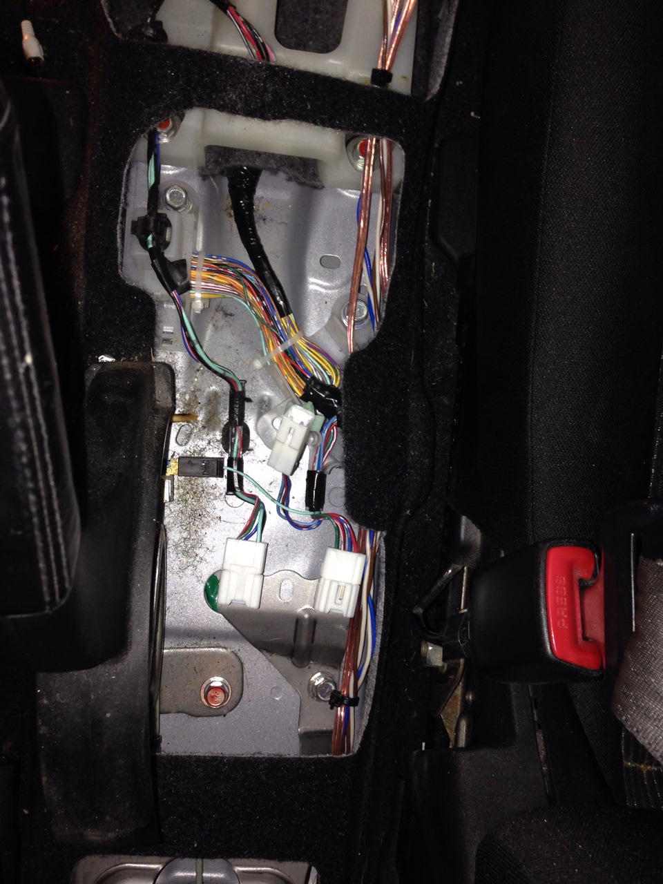 Усилитель кикс 1000Вт, х4 канала — Mitsubishi Lancer X, 1,8 л, 2011 ...