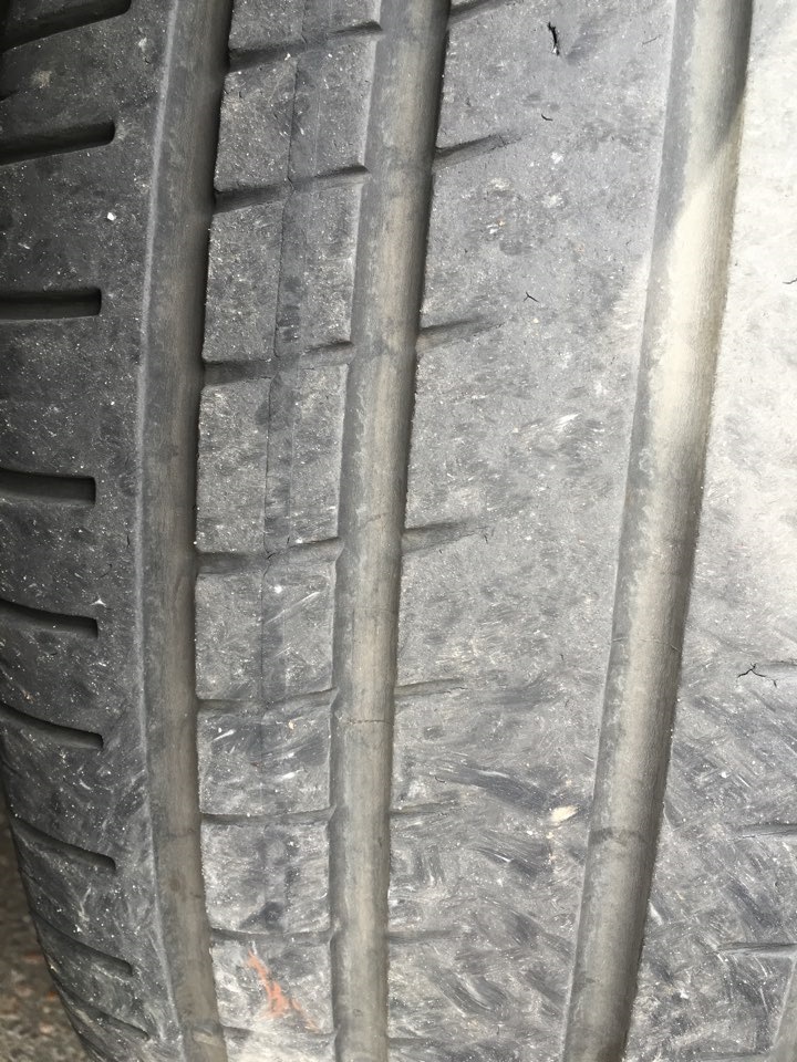 Появление отчетливой полоски на шинах. — Volkswagen Touareg (2G), 3 л ...