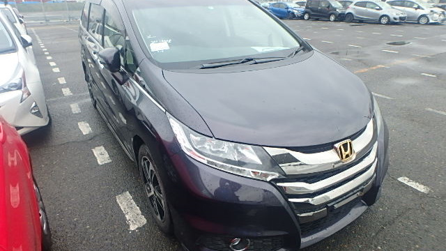 Honda Odyssey (5G) 2.4 бензиновый 2017 | Пурпурный на DRIVE2