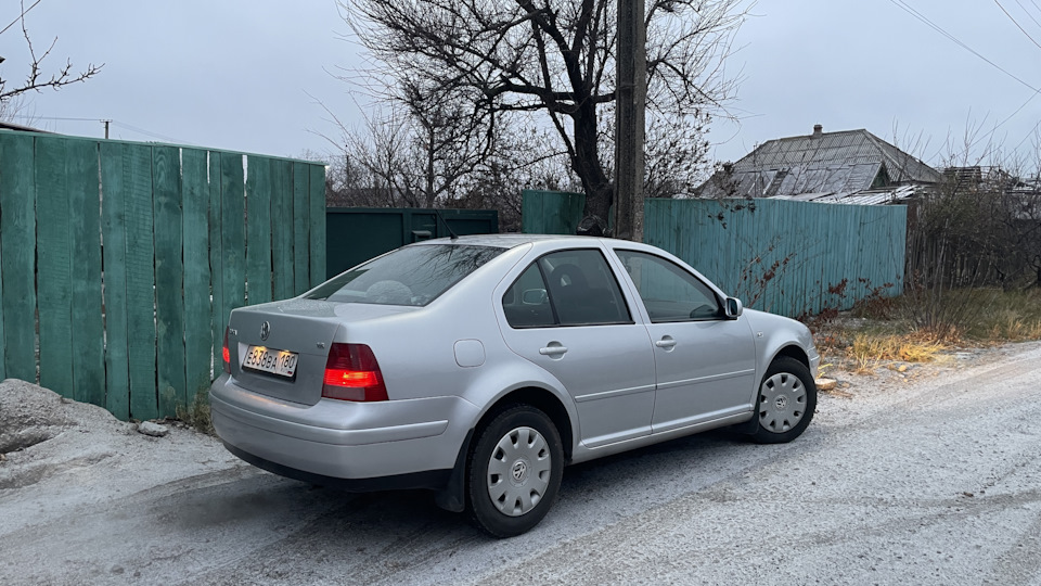 Замена внутреннего ШРУС — Volkswagen Bora (1G), 1,6 л, 2002 года ...