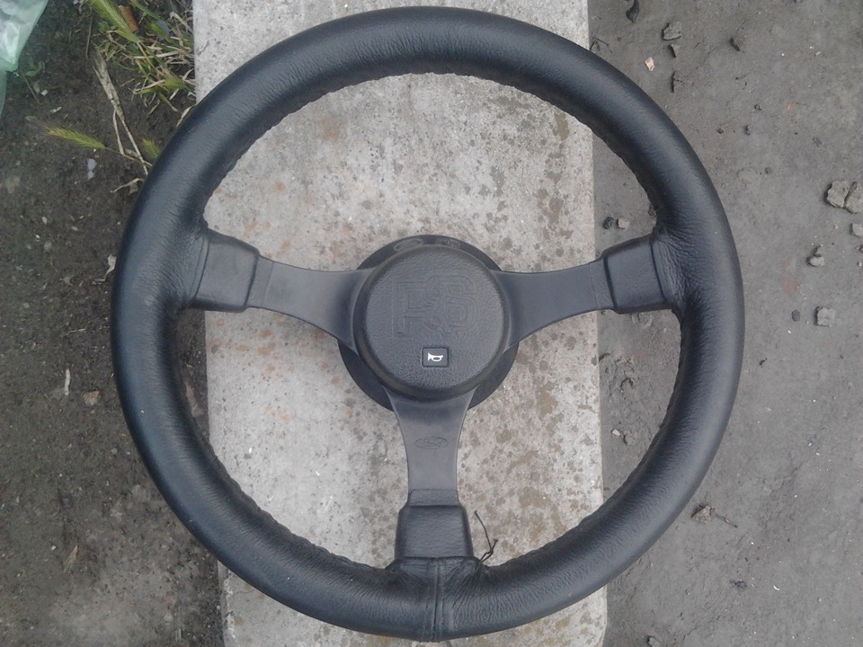 rs руль на ford sierra rs руль на ford sierra