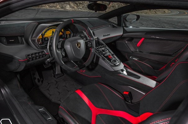 Lamborghini фото салона