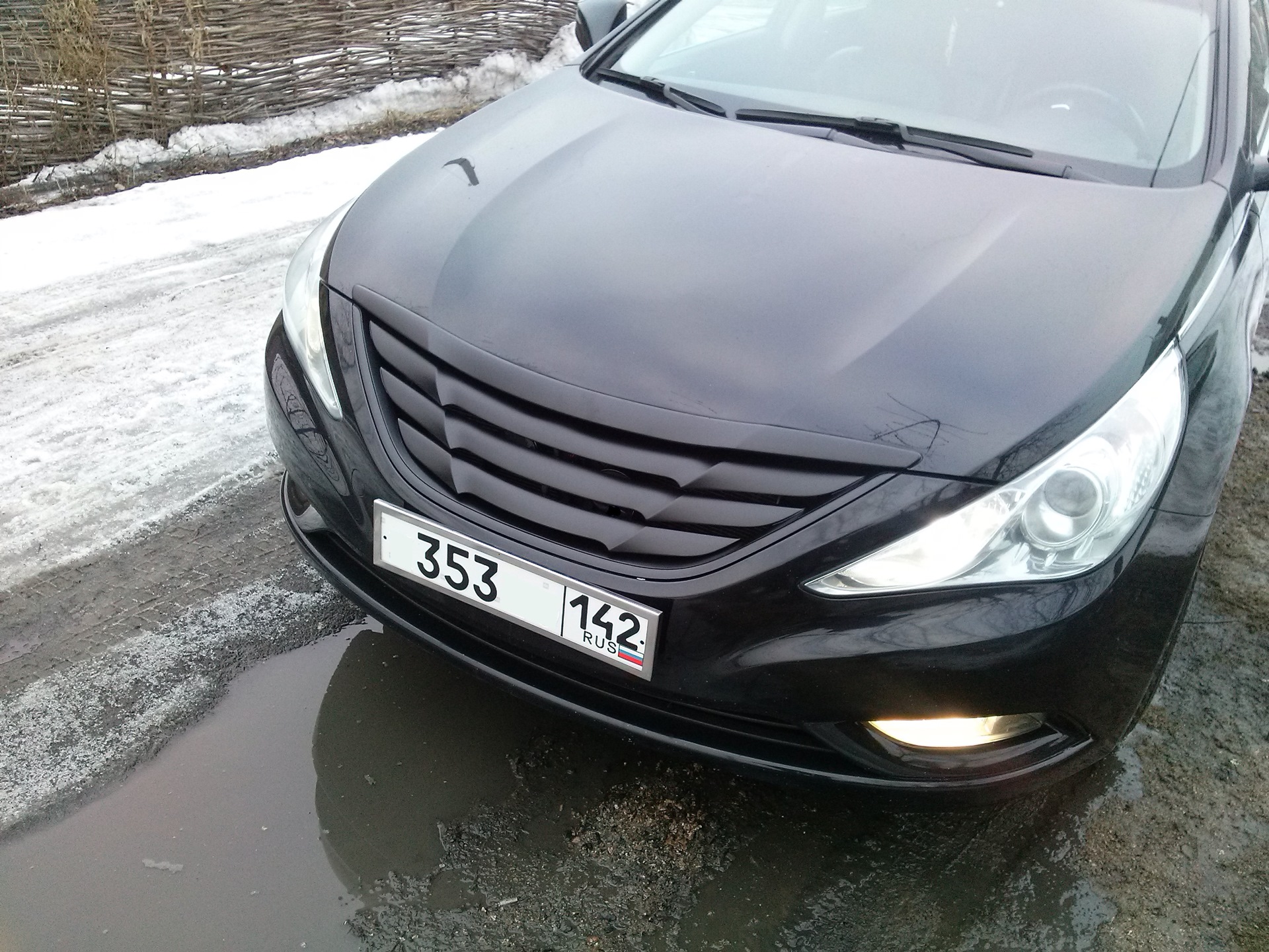 Хендай соната 11. Hyundai Sonata 2010 решетка. Hyundai Sonata 6 антихром. Хендай Соната 11 года. Решетка радиатора Hyundai Sonata YF.