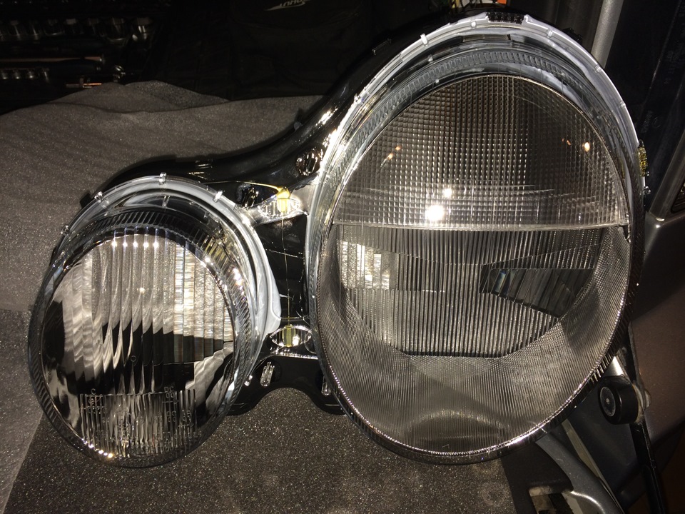 Замена стекол на фарах — Mercedes-Benz E 55 AMG (W210), 5,5 л, 1998 ...