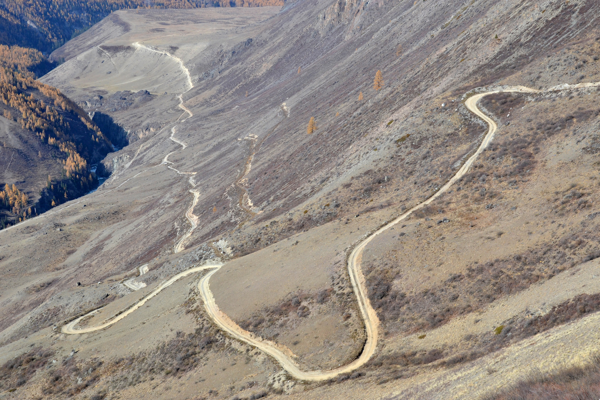 Можайские каскады горный алтай. Можайские каскады горный алтай. Мажойский каскад. Мажойский каскад горный. Чуя мажойский каскад.