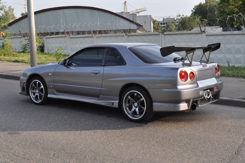 nissan skyline левый руль