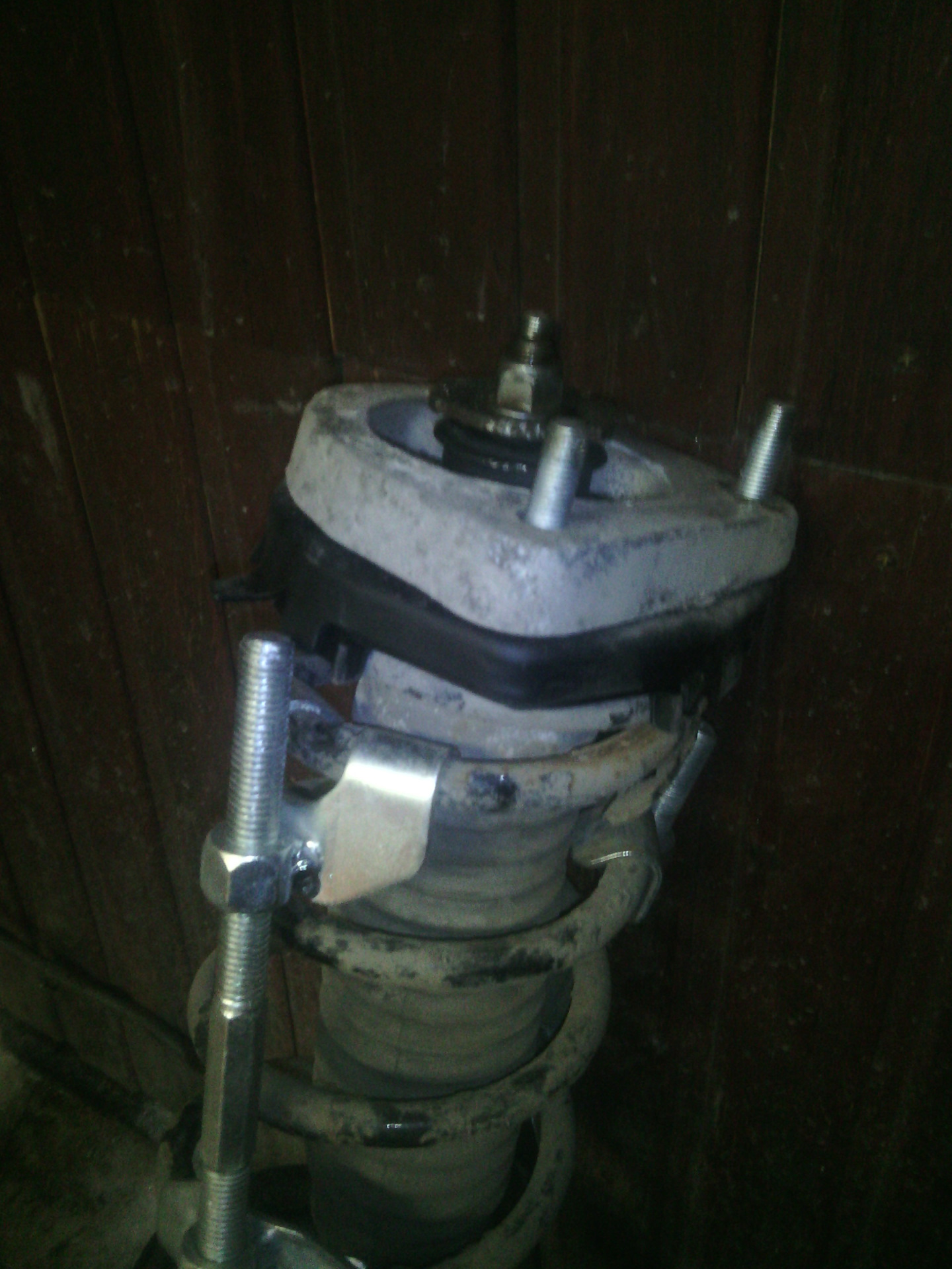 Скрипы в задней подвеске — Mazda Familia (BJ), 1,5 л, 1998 года ...