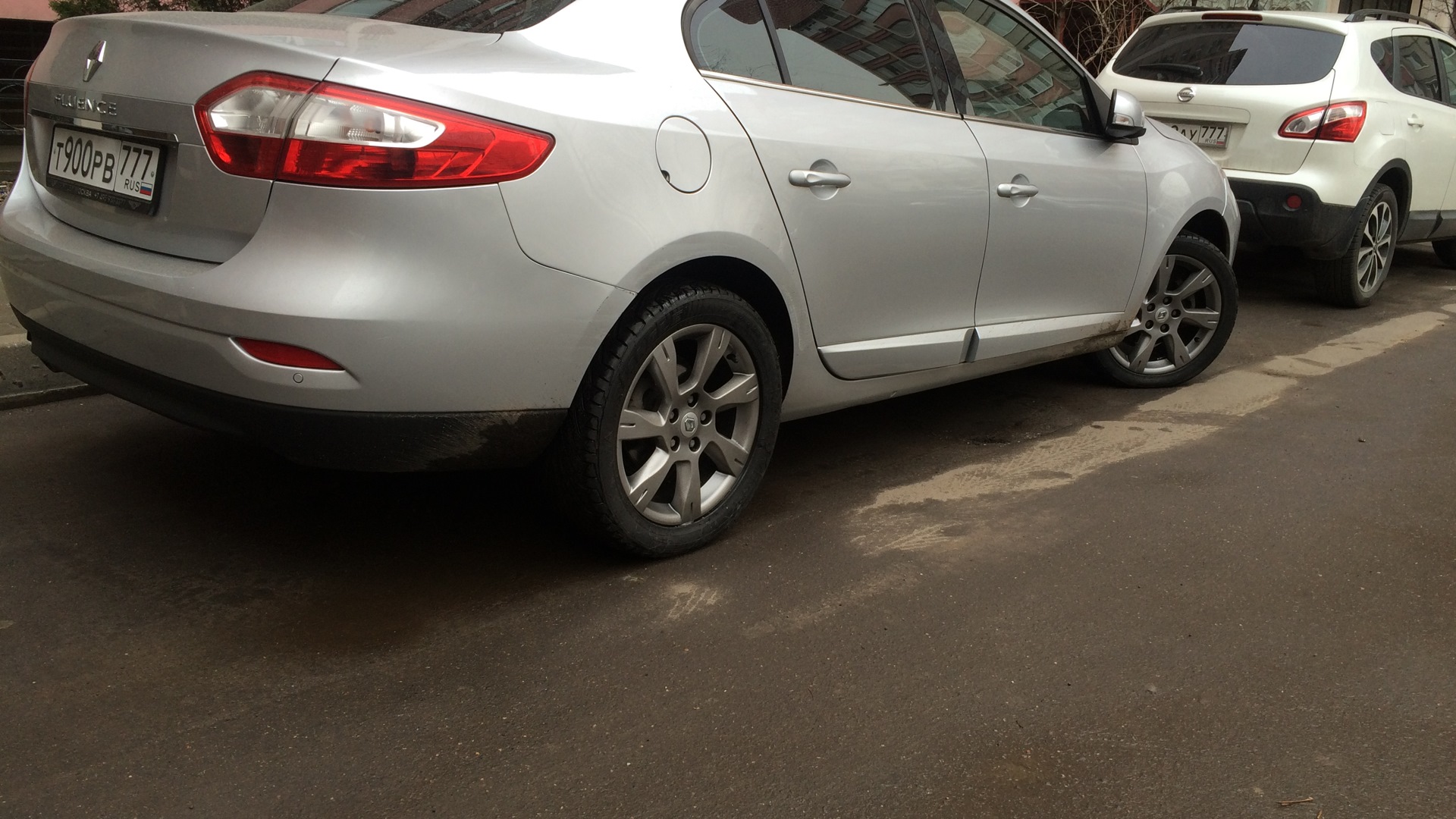 Renault Fluence 1.6 бензиновый 2012 | Хорошая машина на DRIVE2