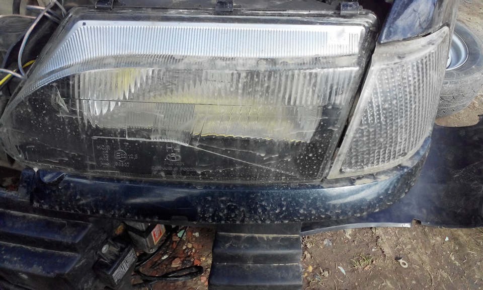 Фары в черный мат и ксенон в ПТФ — Lada 2114, 1,6 л, 2008 года ...