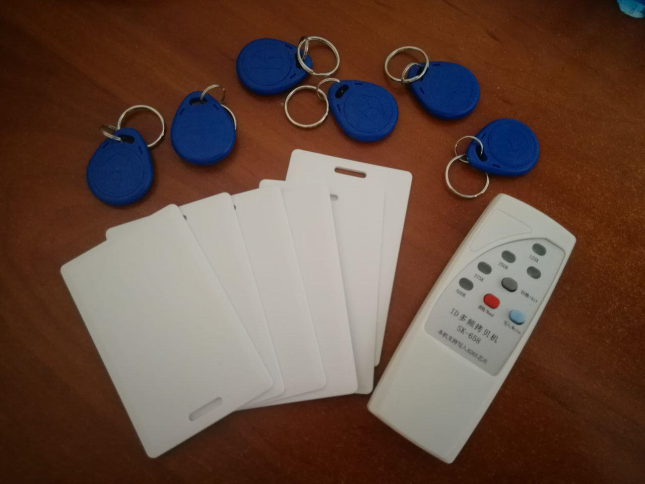 Копирование пропуска. Копирование пропуска rfid. rfid копир. rfid ключи копир.