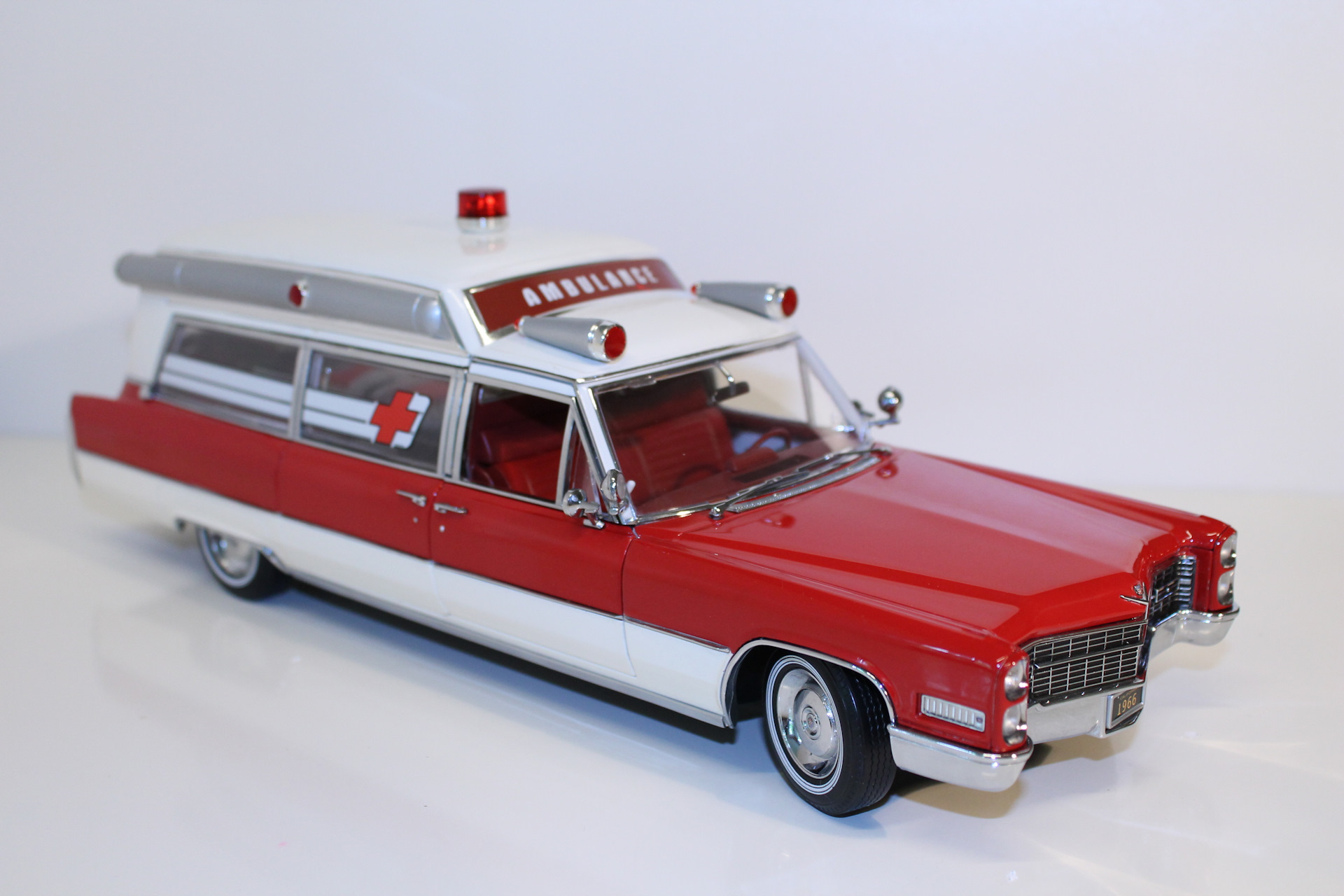 Cadillac Ambulance 1981