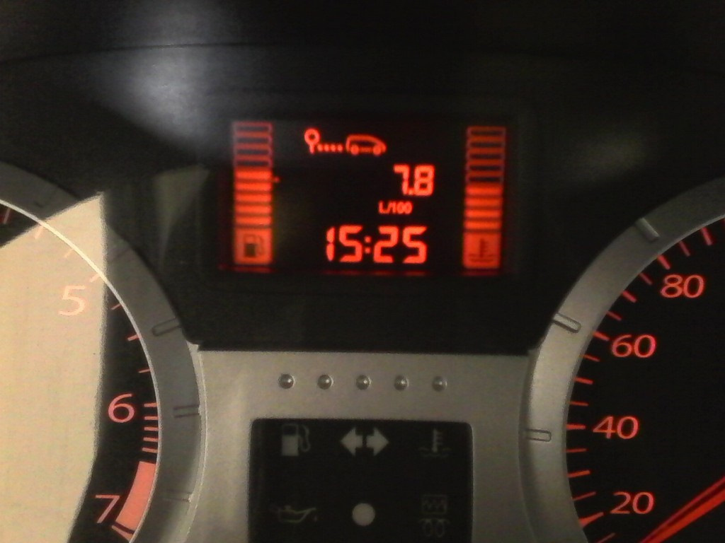 Лида. Тур выходного дня. (Часть 3 — Не замок) — Lada Ларгус, 1,6 л ...