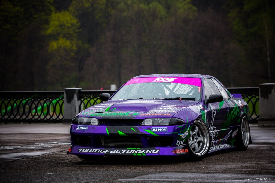 Nissan Skyline r32 Цареградцев