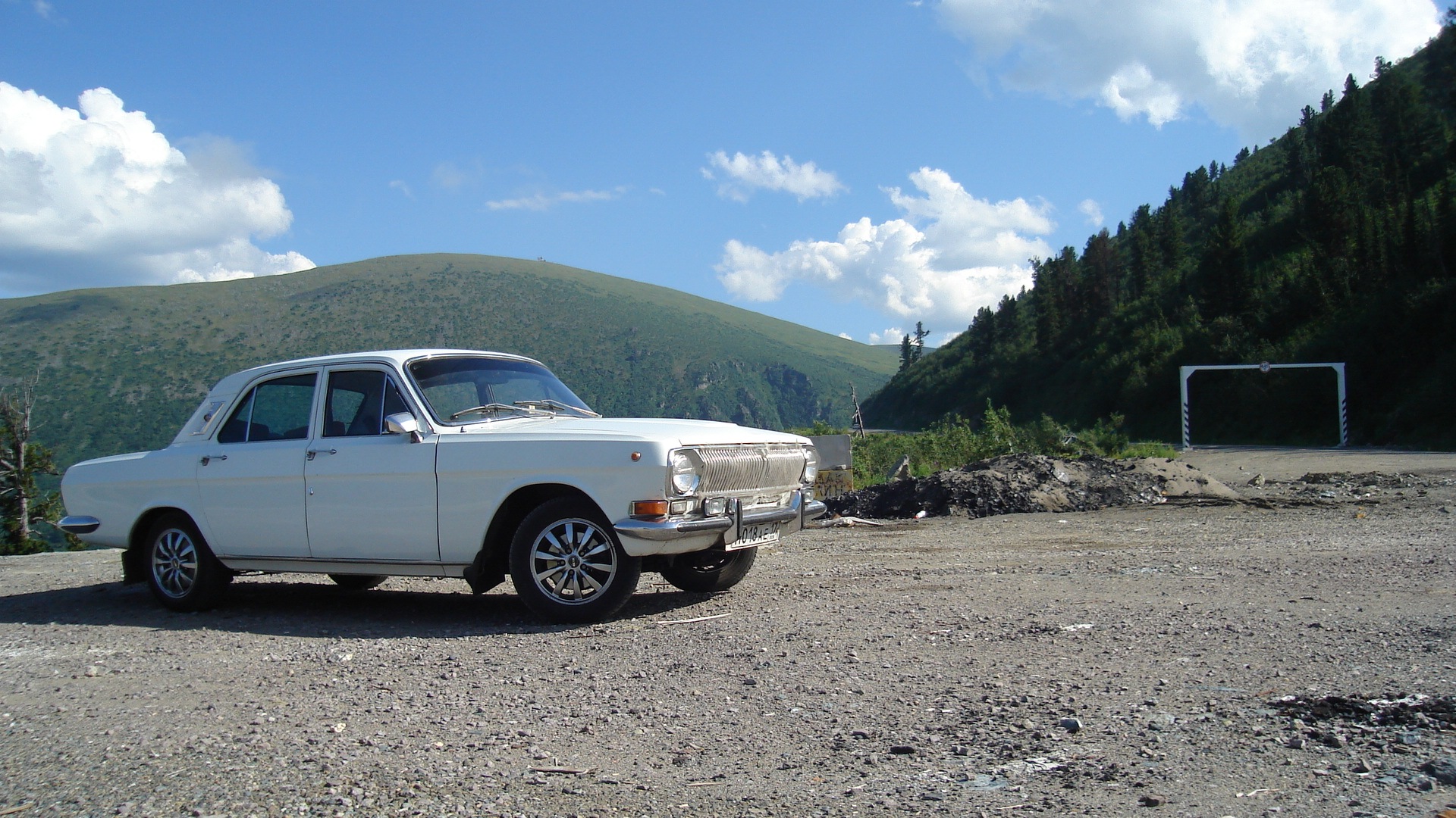 Саяны — ГАЗ 24, 2,5 л, 1984 года | фотография | DRIVE2