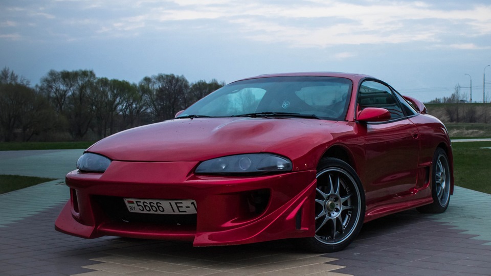 Mitsubishi Eclipse 1997 розовый