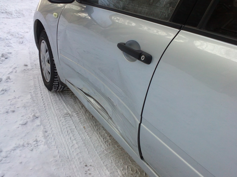 гребаное ДТП — Lada Гранта (1G), 1,6 л, 2012 года | ДТП | DRIVE2