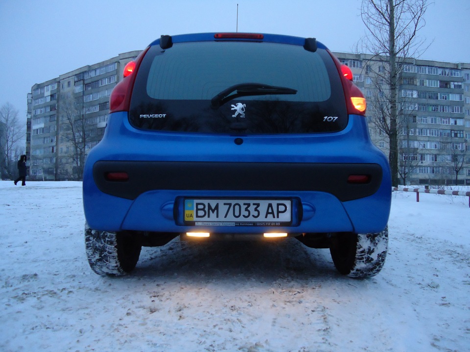 Peugeot 107 3 х дверный