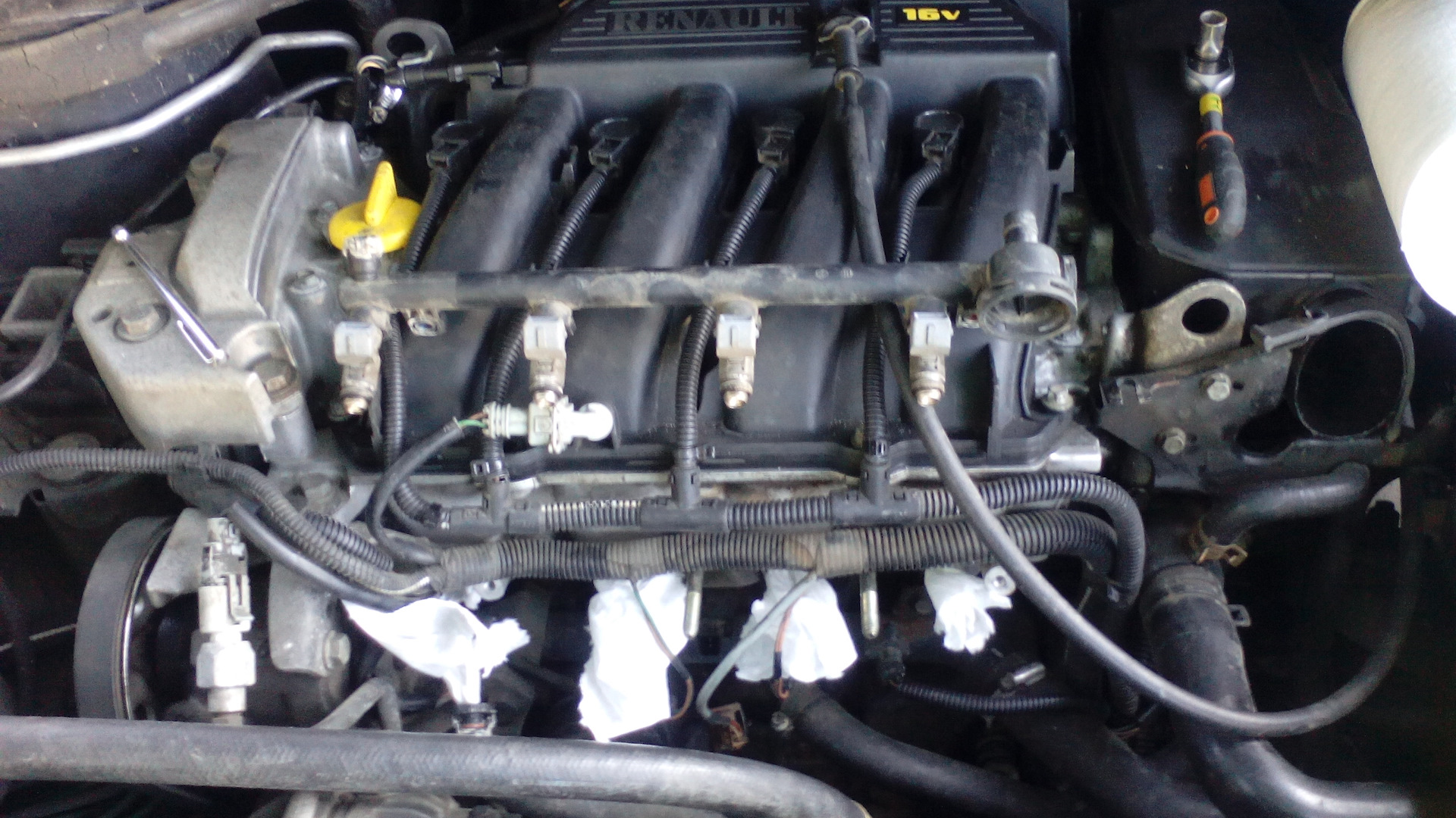 Как снять форсунки на дастере Чистка форсунок на K4M701. - Renault Scenic I, 1,6 л, 2001 года своими руками DR
