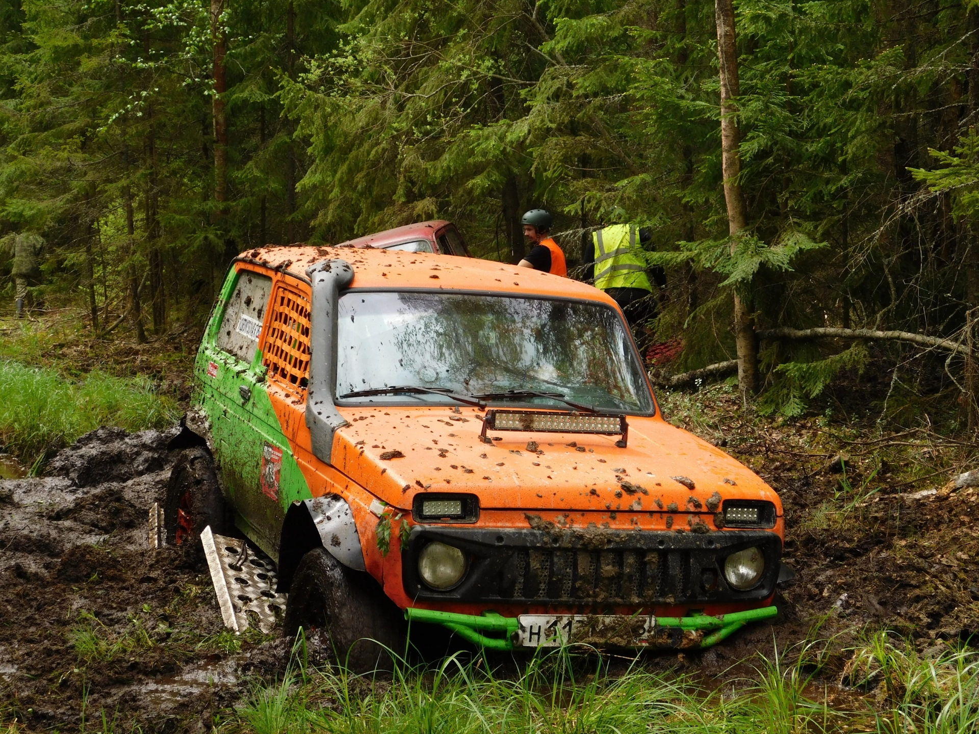 Побеждает пилот — проигрывает штурман — Lada 4x4 3D, 1,7 л, 2000 года |  покатушки | DRIVE2