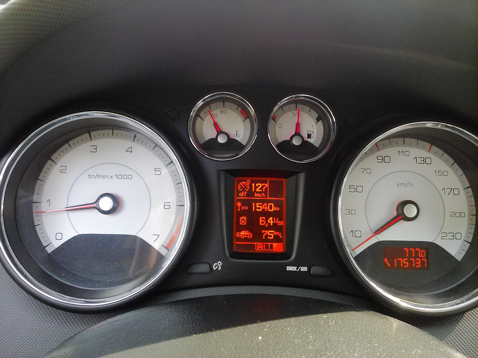 Расход Новороссийск-Москва и обратно — Peugeot 308 (1G), 1,6 л, 2008 ...