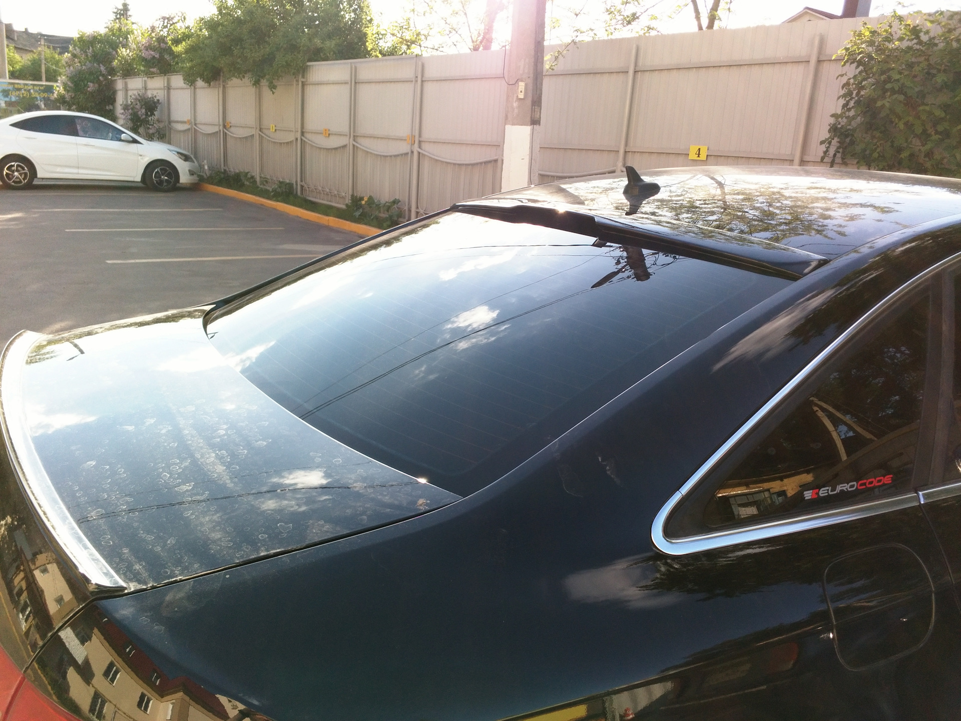 спойлер на заднее стекло. спойлер celica st18. спойлер на заднее стекло. спойлер bmw e92 hamann. козырек мерседес 124.