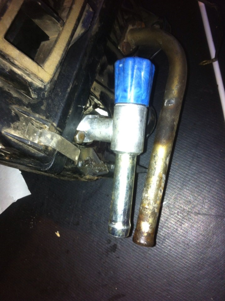 Краник печи менял — Lada 2107, 1,6 л, 1997 года | своими руками | DRIVE2